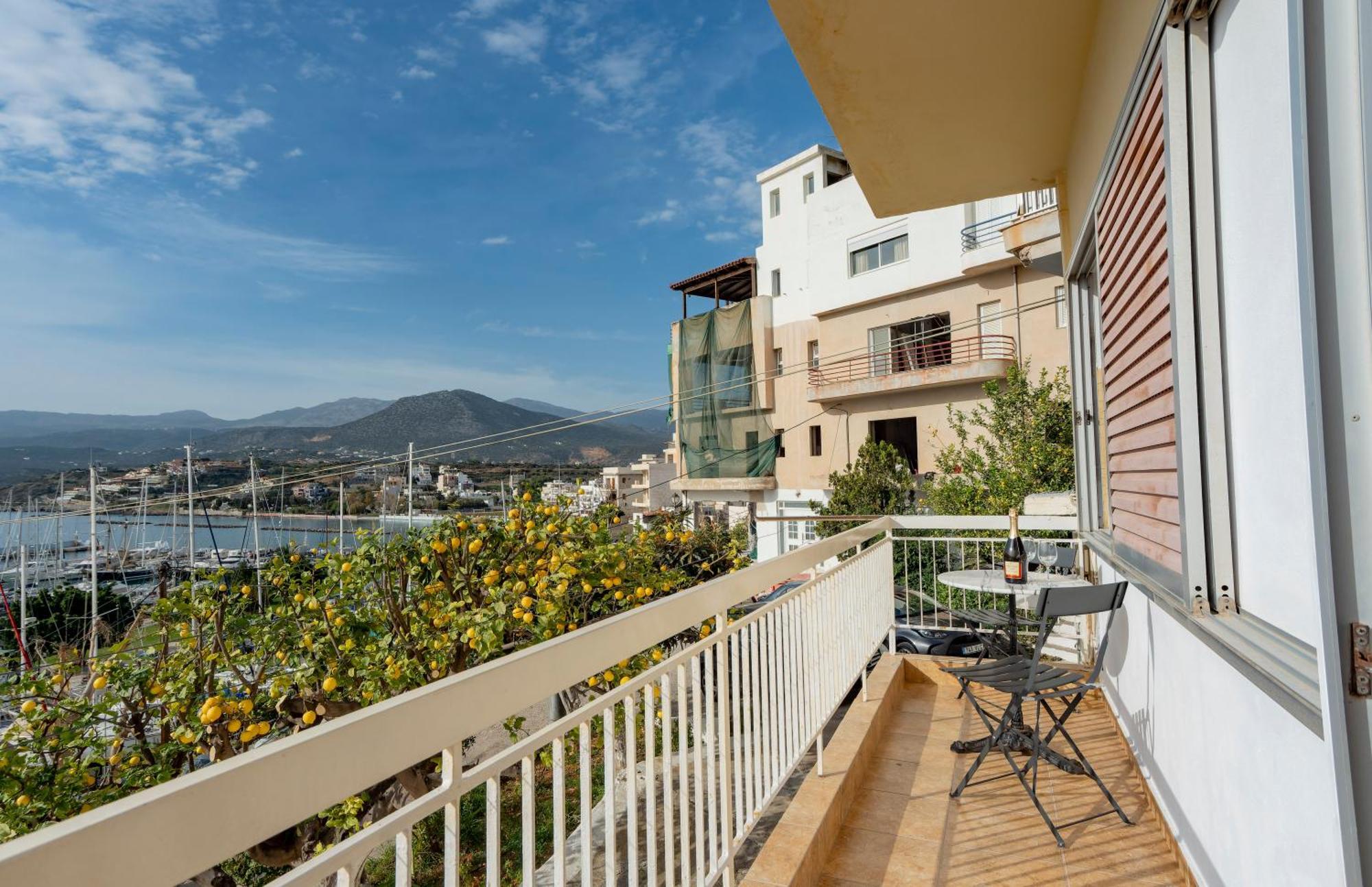 Jelena Apartments By The Sea Agios Nikolaos  Bagian luar foto